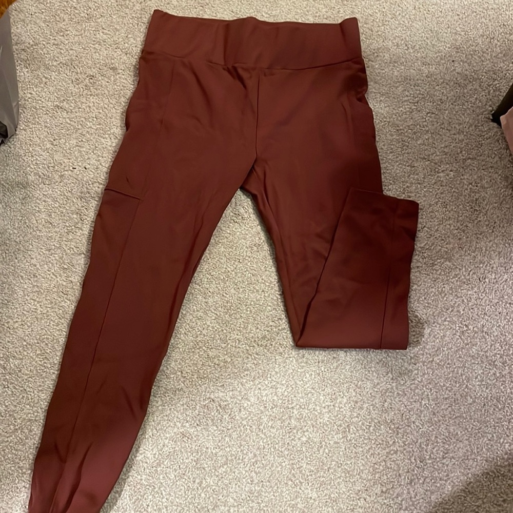 LOFT Lou & Grey Leggings